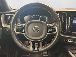VOLVO XC60 2.0 T6 R-Design AWD