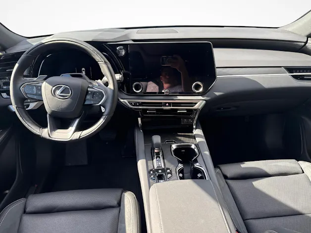 Lexus RX 450h+ Excellence