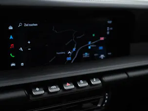 PORSCHE 911 Carrera 4 GTS
