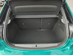 PEUGEOT 208 1.2 Hybrid 145 GT Exclusive