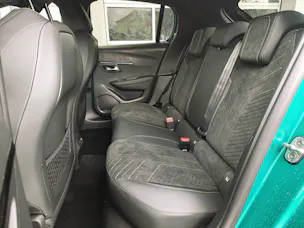 PEUGEOT 208 1.2 Hybrid 145 GT Exclusive