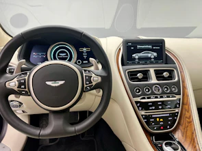 immagine del veicolo ASTON MARTIN DB11 Coupé 5.2 V12 Bi-Turbo