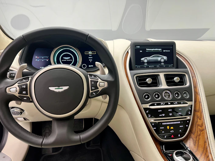 immagine del veicolo ASTON MARTIN DB11