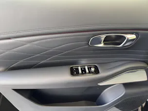 Geely Starray EM-i Max+ 262PS *Reichweite bis zu 1055Km*