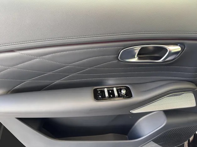 Geely Starray EM-i Max+ 262PS *Reichweite bis zu 1055Km*