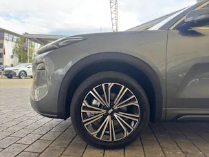 Geely Starray EM-i Max+ 262PS *Reichweite bis zu 1055Km*