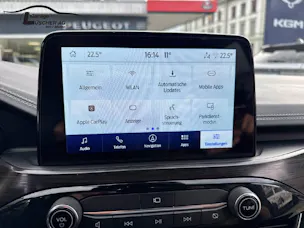 FORD Kuga 2.5 Plug-in Hybrid Vignale