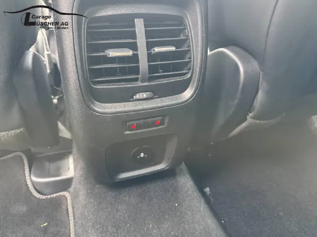 FORD Kuga 2.5 Plug-in Hybrid Vignale
