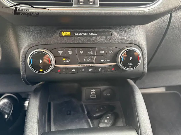 FORD Kuga 2.5 Plug-in Hybrid Vignale