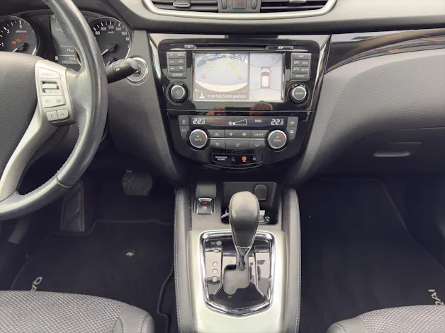NISSAN Qashqai 1.6 dCi Tekna