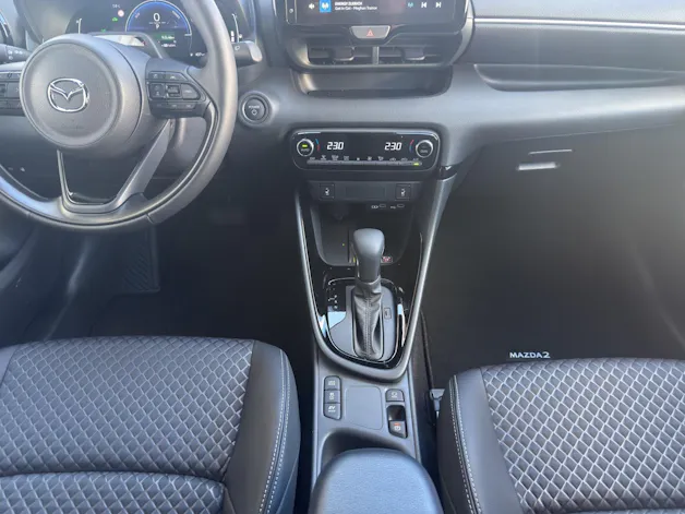 MAZDA 2 1.5 Hybrid Homura
