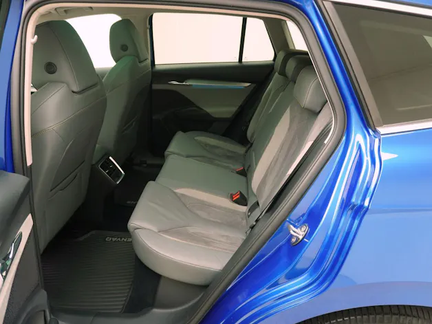 SKODA Enyaq iV 80x