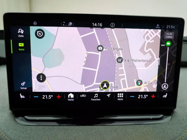 SKODA Enyaq iV 80x