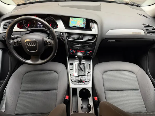 AUDI A4 Avant 2.0 TFSI 211 quat. S-Tronic