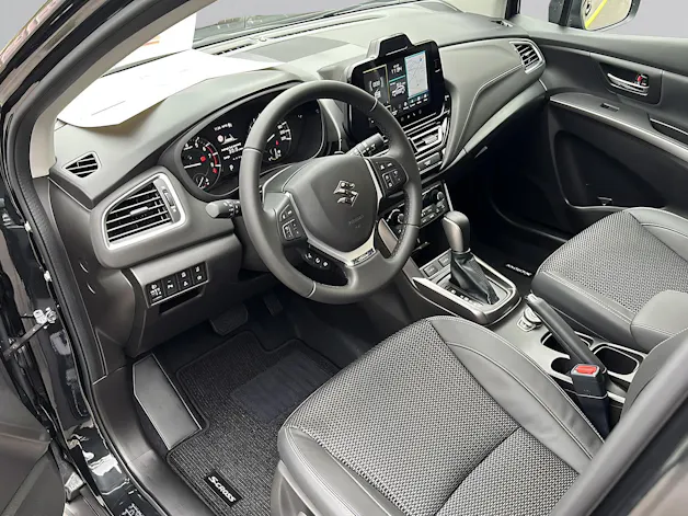 Suzuki S-Cross 1.4 T Piz Sulai Top Hybrid 4x4