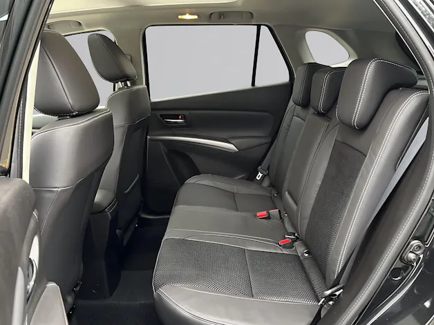 Suzuki S-Cross 1.4 T Piz Sulai Top Hybrid 4x4