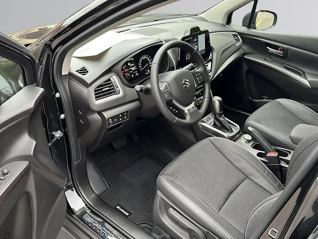Suzuki S-Cross 1.4 T Piz Sulai Top Hybrid 4x4
