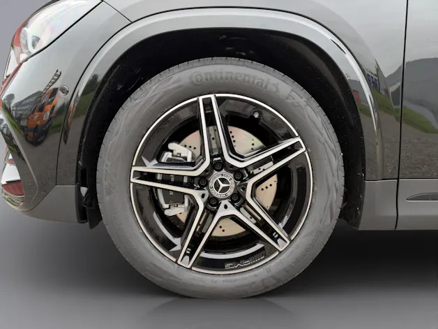 MERCEDES-BENZ GLA-Klasse H247 GLA 250 Swiss Star AMG Line 4matic