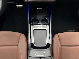 MERCEDES-BENZ GLA-Klasse H247 GLA 250 Swiss Star AMG Line 4matic