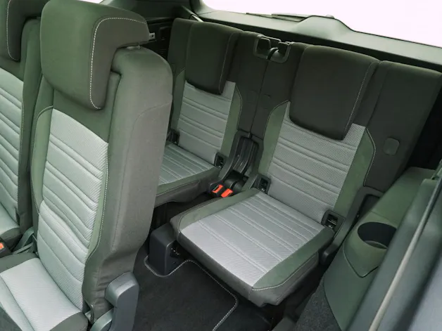 VW Touran 1.5 TSI DSG R-Line Black Style