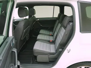 VW Touran 1.5 TSI DSG R-Line Black Style