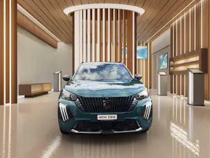 PEUGEOT 2008 1.2 Hybrid 145 Envy