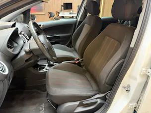 OPEL Corsa 1.4i 16V TP Color Ed.