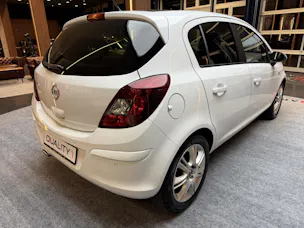 OPEL Corsa 1.4i 16V TP Color Ed.