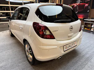 OPEL Corsa 1.4i 16V TP Color Ed.