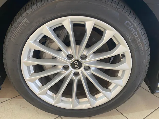 AUDI A8 50 TDI quattro tiptronic