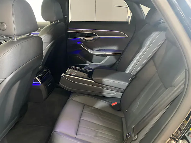 AUDI A8 50 TDI quattro tiptronic
