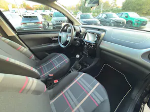 PEUGEOT 108 1.2 VTi Allure