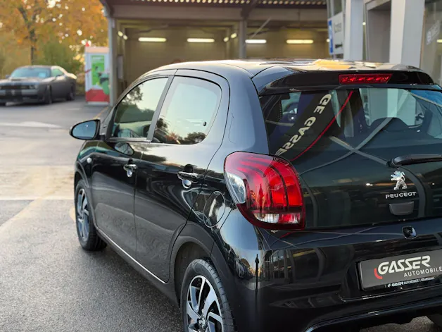 PEUGEOT 108 1.2 VTi Allure