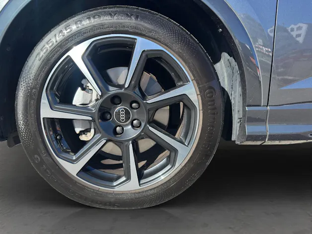 AUDI Q3 Sportback 40 TDI S line quattro S-tronic