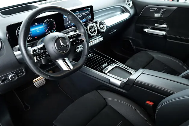 MERCEDES-BENZ GLB 220 AMG Line 4matic X247