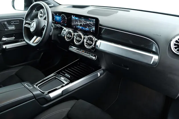 MERCEDES-BENZ GLB 220 AMG Line 4matic X247