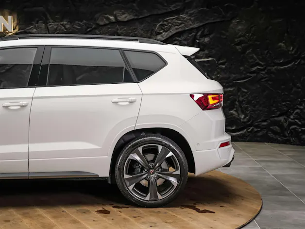 CUPRA Ateca 2.0TSI VZ 4Drive DSG *SOFORT VERFÜGBAR*Panorama*Lenkradheizung*
