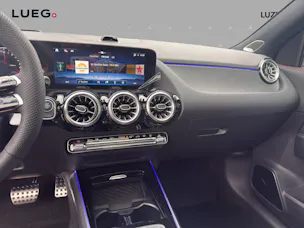 MERCEDES-BENZ GLA 250 e EQ Star 8G-DCT