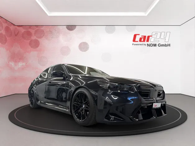 BMW M5 xDrive