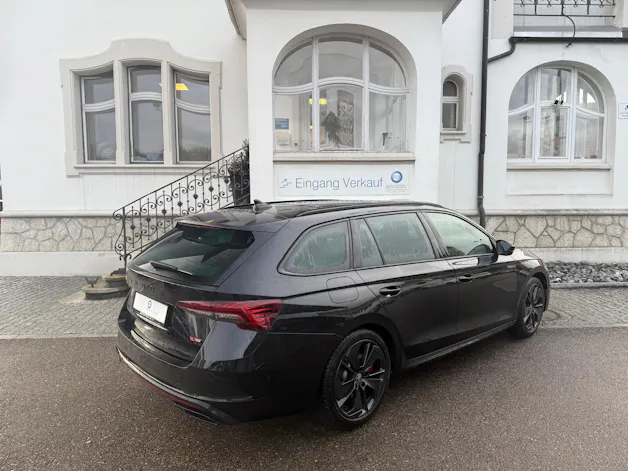 SKODA Octavia Combi 2.0 TSI RS DSG