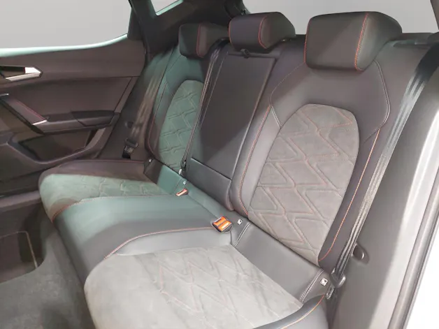 SEAT Leon 1.5 eTSI mHEV DSG 75 Edition