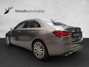 MERCEDES-BENZ A 180d Progressive V177