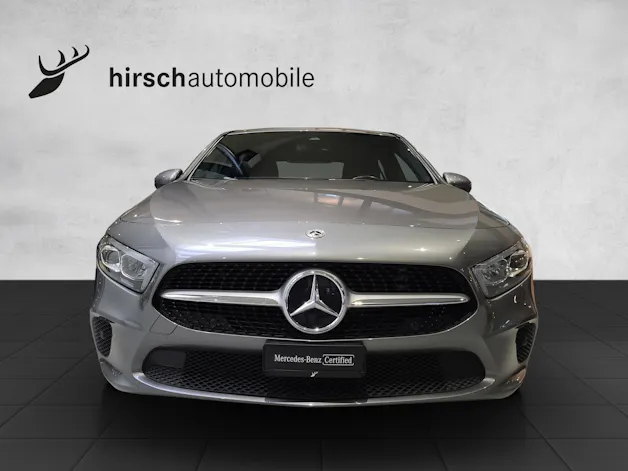 MERCEDES-BENZ A 180d Progressive V177