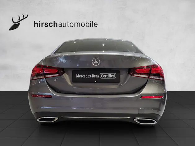 MERCEDES-BENZ A 180d Progressive V177