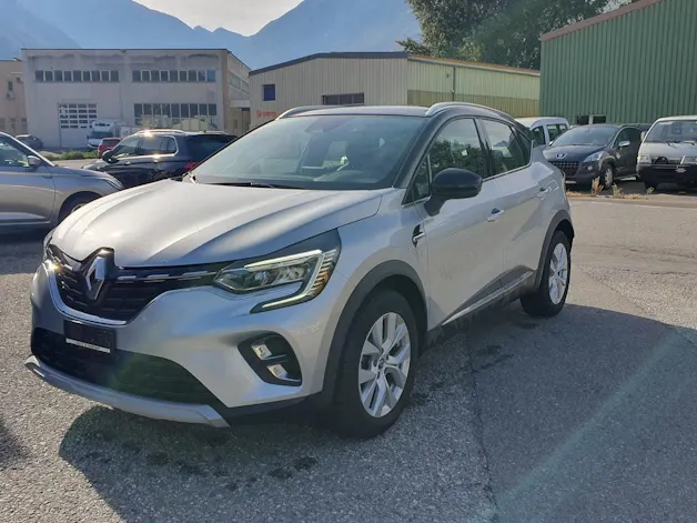 RENAULT Captur 1.3 TCe EDC Intens EDC