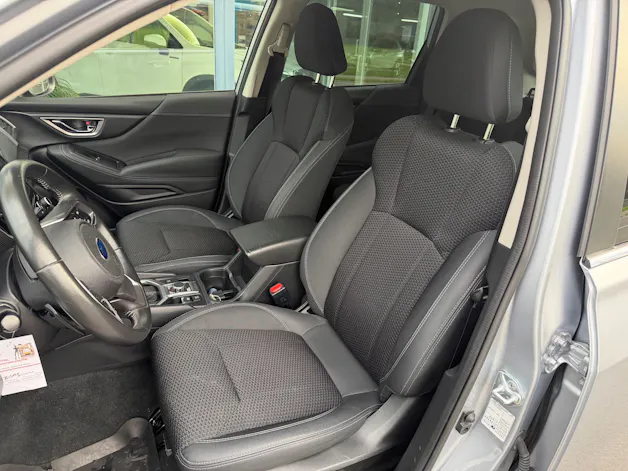 Subaru Forester 2.0i e-Boxer Swiss Plus Lineartronic