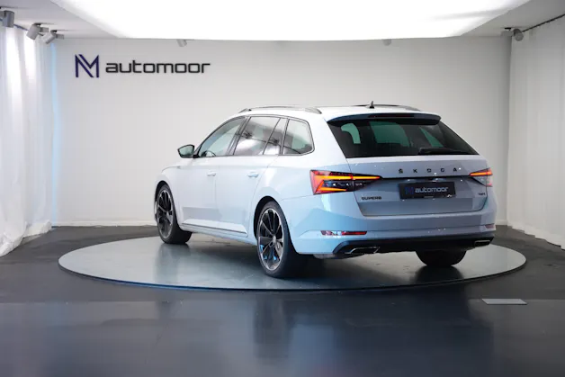 SKODA Superb Combi 2.0 TSI SportLine Light 4x4 DSG *CH-Fahrzeug* *AHK*