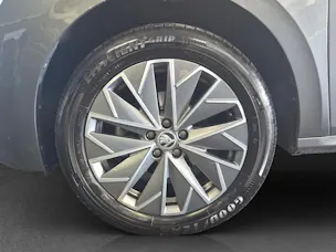 SKODA Kamiq 1.0 TSI Tour DSG