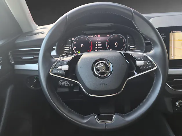 SKODA Kamiq 1.0 TSI Tour DSG