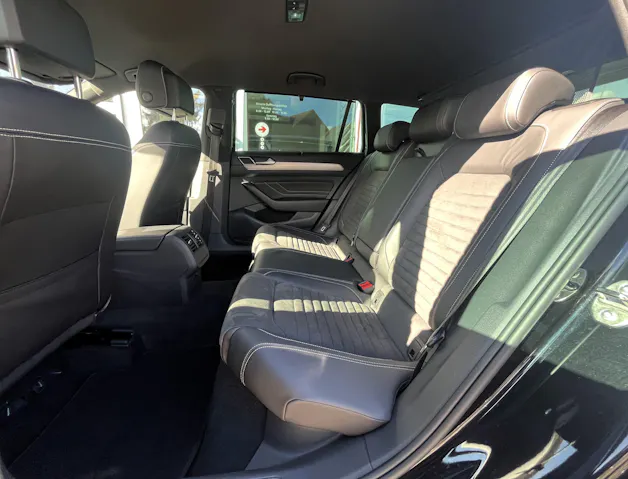 VW Passat 2.0 TDI BMT Elegance 4Motion DSG